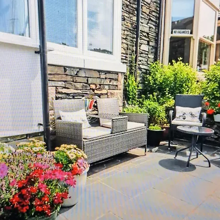 בית הארחה Abacus House 4*